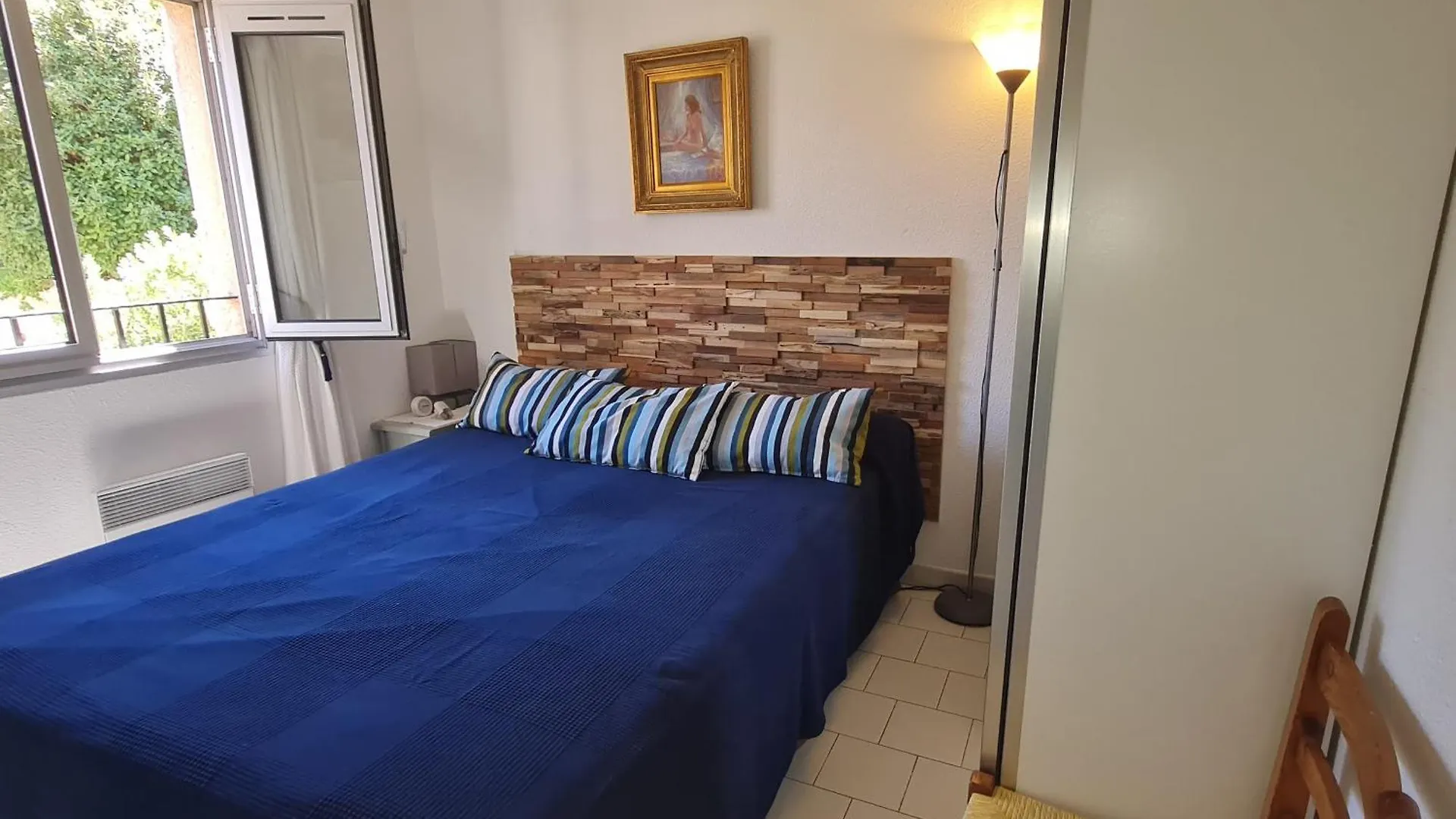 Appartement 3 Pieces Avec Balcon Et Acces Plage A Sainte-Maxime - Fr-1-780-55 Apartment